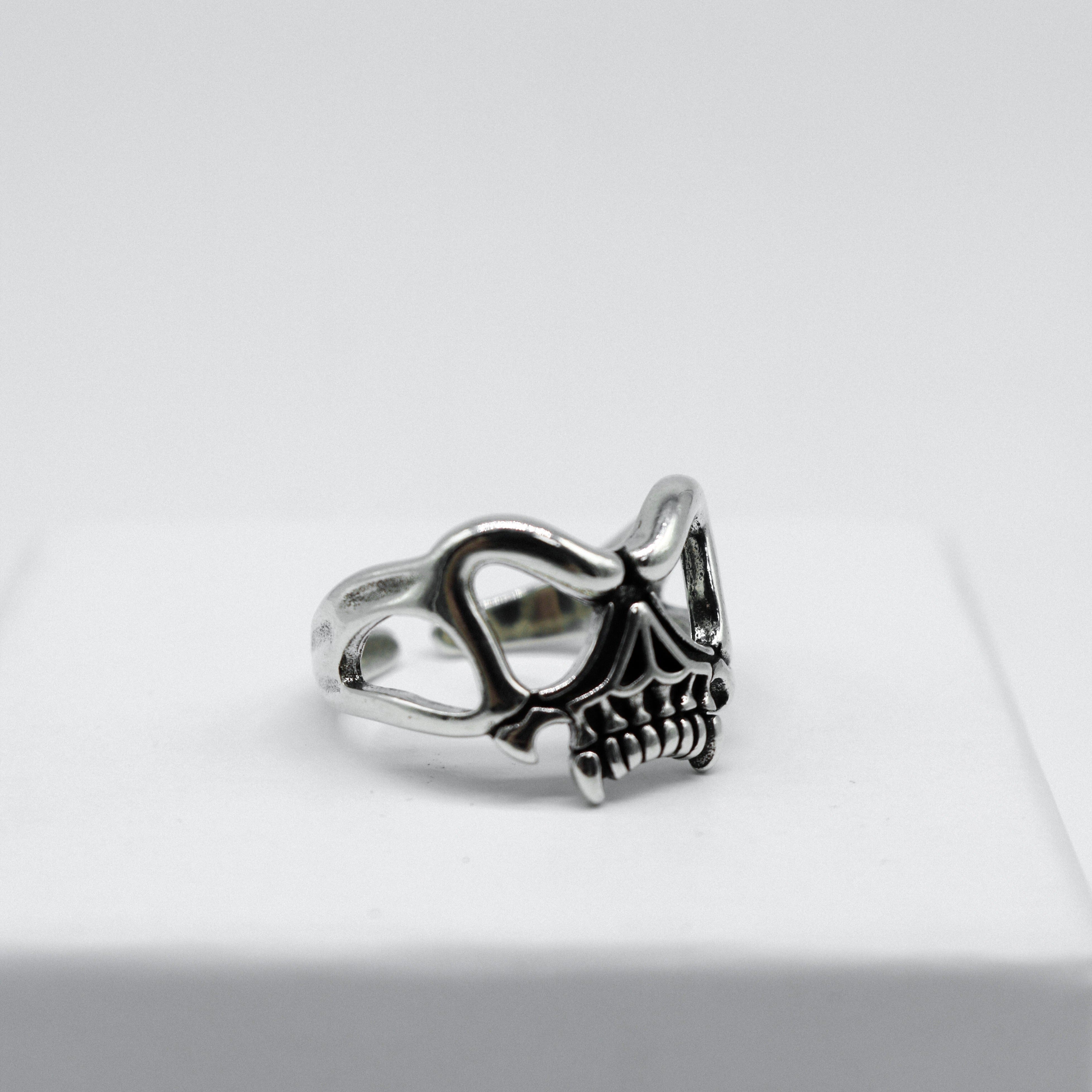 Sterling Silver Skeleton Vampire Ring
